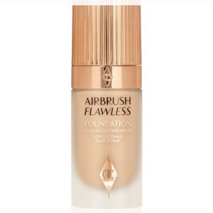 Charlotte Tilbury | Airbrush Flawless Foundation